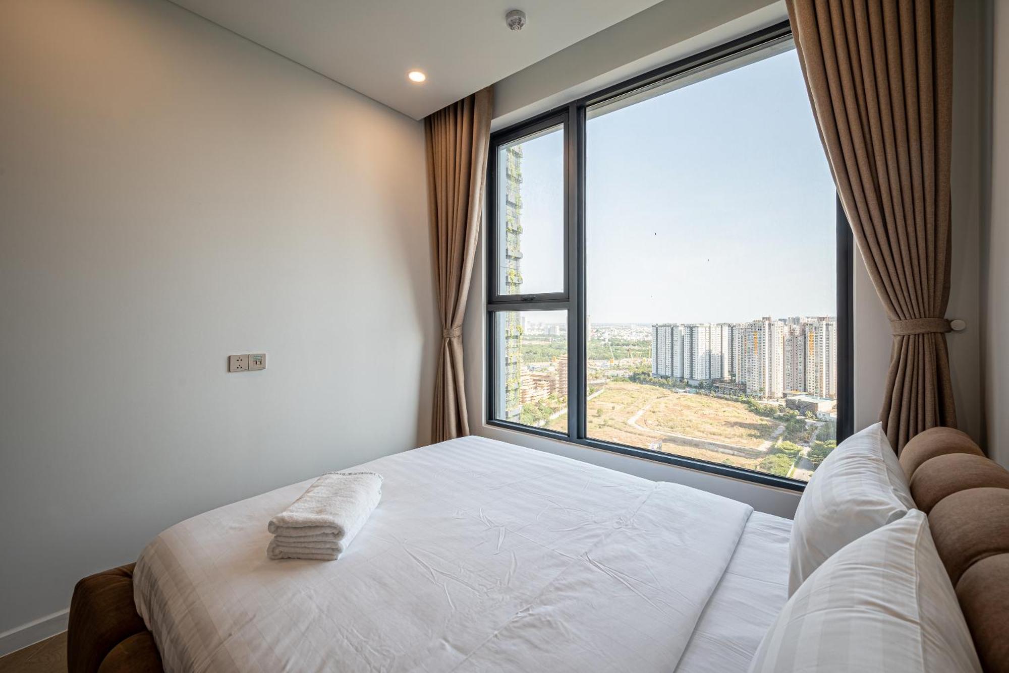 Lumier Riverside-2 Bedrom-corner Apartment